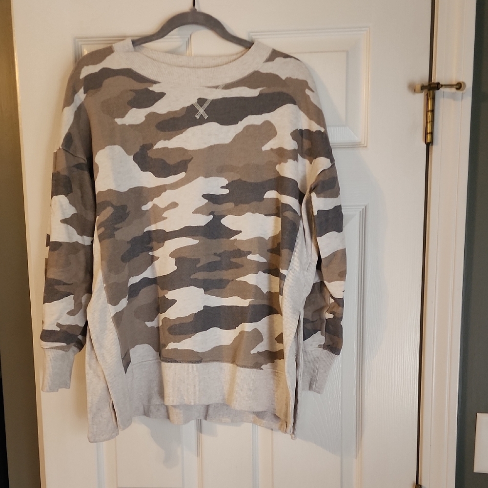 Aerie Gray and Brown Crewneck Sweater